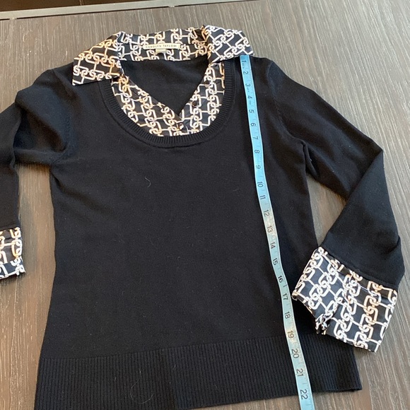 Carolyn Taylor ladies sweater infused with blouse in size small - Picture 9 of 9